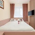 Wyjatkowy Apartament Z Parkingiem Blisko Morza By Noclegi Renters
