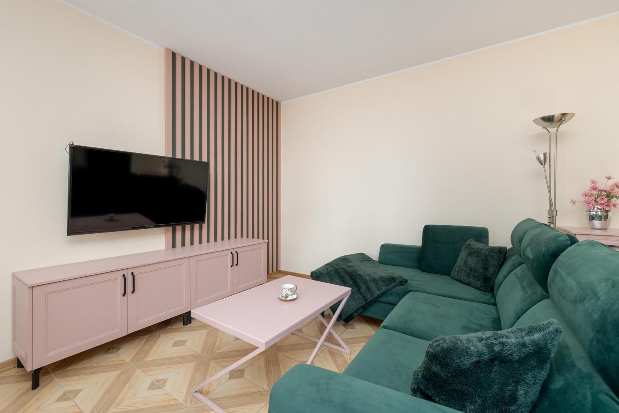 Wyjatkowy Z Parkingiem Blisko Morza By Renters Apartment Kolberg
